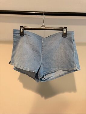 Free People Stretchy Pull-On Light Blue Denim Women’s Shorts